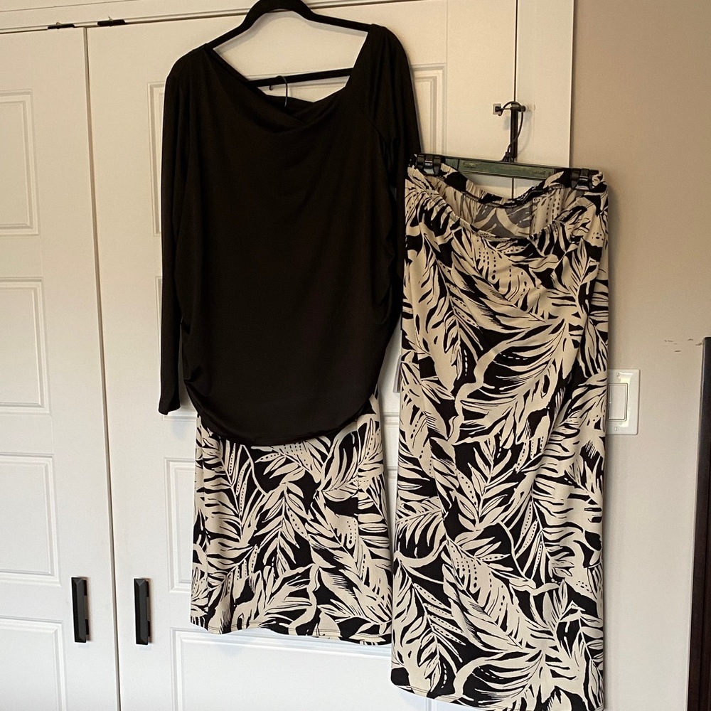Long black/cream Revolution CO skirts made in Canada stretchy elastic waistband